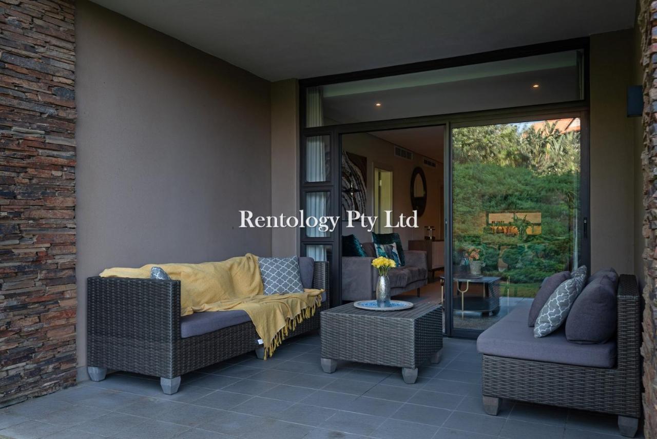 Modern 2 Bed Zimbali Apartment *